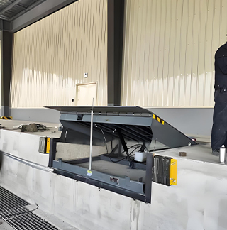 Loadiang Dock Leveler